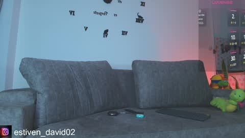 Estiven online show from April 16, 2026, 12:44 am