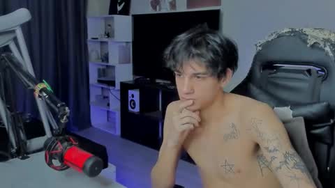 davis online show from September 23, 2025, 5:54 am