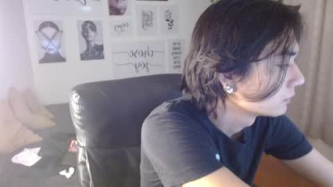 davoxer online show from November 2, 2025, 3:20 am