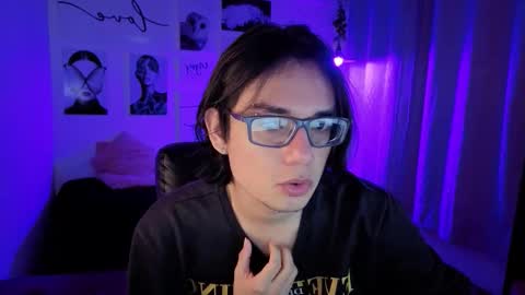 davoxer online show from February 4, 2026, 3:23 am