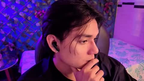 davoxer online show from March 26, 2026, 4:07 am