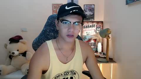 Snapshot of dax_x chatting on December 5, 2024, 2:42 am JC LOVER BOY online show from December 5, 2024, 2:42 am