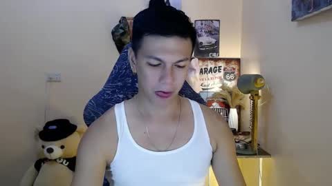 Snapshot of dax_x chatting on January 19, 2025, 7:58 pm JC LOVER BOY online show from January 19, 2025, 7:58 pm