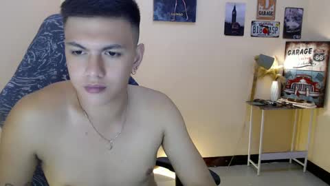 Snapshot of dax_x chatting on February 11, 2025, 11:54 pm JC LOVER BOY online show from February 11, 2025, 11:54 pm