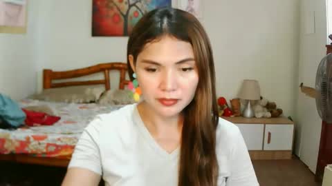 Dayana Cristal online show from April 9, 2026, 6:19 am