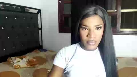 dayanisxxx online show from April 17, 2026, 1:19 am