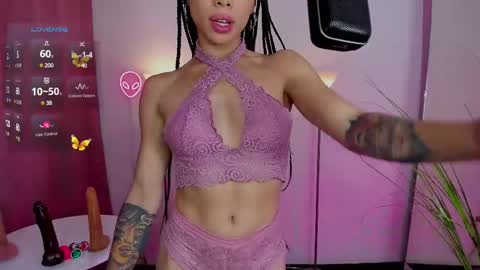 I am Dayanna  tecca online show from March 5, 2025, 10:54 pm