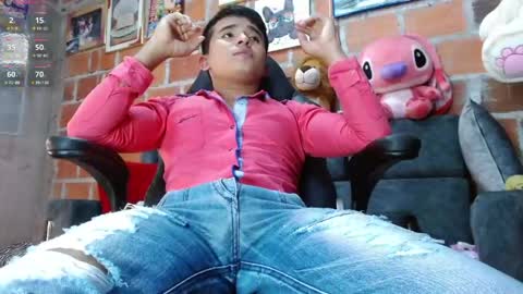 dayro_dduran online show from March 22, 2026, 7:28 pm