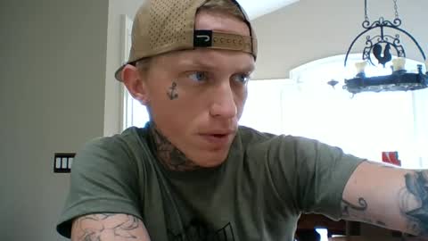 Snapshot of daytonadalton chatting on February 11, 2025, 4:02 pm Daytona Dalton online show from February 11, 2025, 4:02 pm