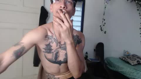 dazzayy online show from May 10, 2026, 10:48 pm