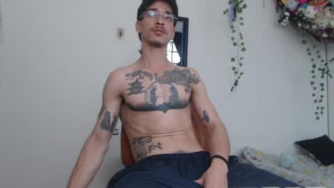 dazzayy online show from May 23, 2026, 8:46 pm
