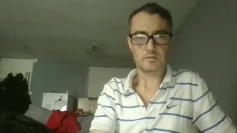 Dazzill online show from November 9, 2025, 1:42 pm