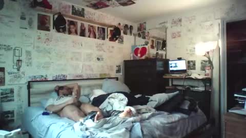 dbeamon92 online show from February 12, 2026, 1:17 pm