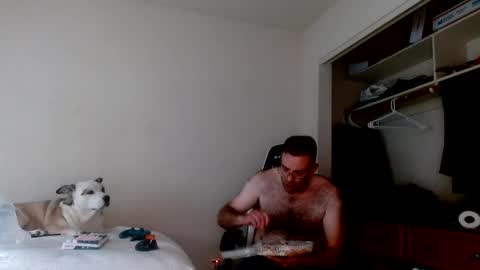 dbfroge online show from September 15, 2025, 10:10 pm