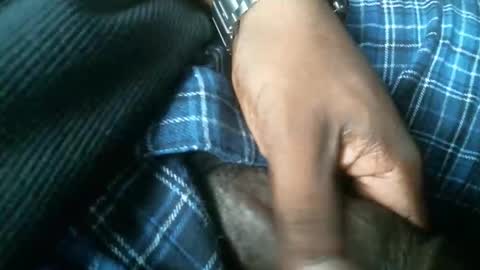 dbizzlenyc online show from October 13, 2025, 5:13 pm