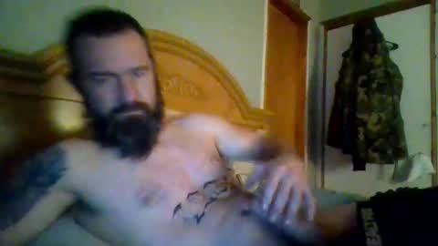 Snapshot of ddady22 chatting on January 7, 2025, 1:06 am ddady22 online show from January 7, 2025, 1:06 am