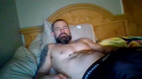 Snapshot of ddady22 chatting on January 15, 2025, 2:49 am ddady22 online show from January 15, 2025, 2:49 am