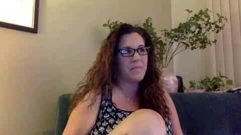 DDMolly online show from December 29, 2024, 5:53 am