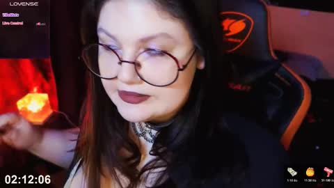 Luna online show from February 5, 2026, 1:38 pm