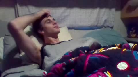 deafguyproud69 online show from December 1, 2025, 2:22 pm