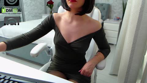 Elly online show from January 7, 2025, 10:22 am