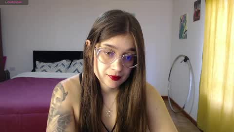 dearlilith6666 online show from May 15, 2026, 4:14 pm