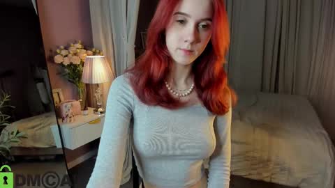 Snapshot of dearly_emily chatting on February 20, 2026, 5:24 pm Emily GMT2 Mon 10 AM - 4 PM Wed 10 AM - 4 PM Thu 10 AM - 4 PM Fri 10 AM - 4 PM Sat 10 AM - 4 PM online show from February 20, 2026, 5:24 pm