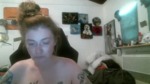 DEBBIE online show from November 7, 2025, 5:46 pm