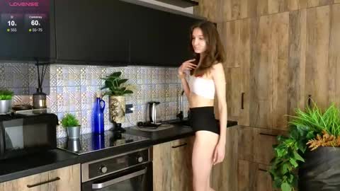 Eva online show from February 3, 2026, 5:18 pm