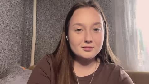 Snapshot of deborahhanby chatting on April 10, 2026, 11:15 am deborahhanby online show from April 10, 2026, 11:15 am