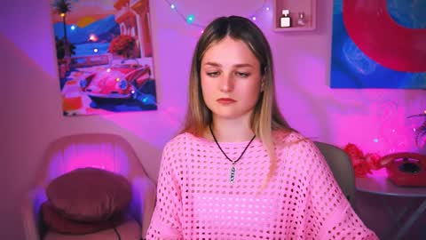 Snapshot of deboralarson chatting on December 13, 2024, 7:25 am Debora online show from December 13, 2024, 7:25 am