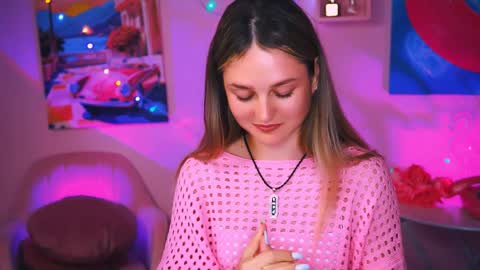 Snapshot of deboralarson chatting on December 13, 2024, 1:33 pm Debora online show from December 13, 2024, 1:33 pm