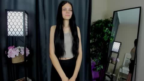 Snapshot of debrahfierman chatting on November 8, 2025, 2:01 am Eva online show from November 8, 2025, 2:01 am