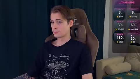 Snapshot of debugmee chatting on February 2, 2026, 4:06 pm Samuel online show from February 2, 2026, 4:06 pm