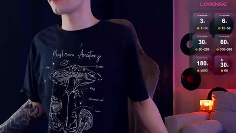 Snapshot of debugmee chatting on February 22, 2026, 5:33 pm Samuel online show from February 22, 2026, 5:33 pm