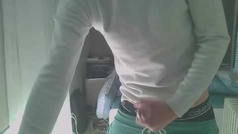 decoyponzi38838 online show from October 18, 2025, 4:26 am