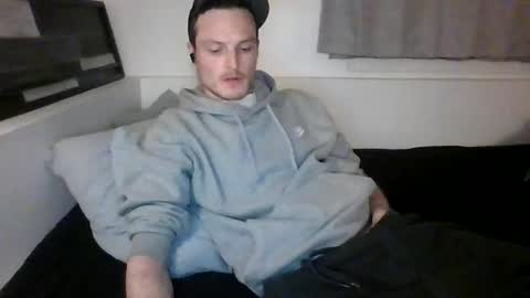 Snapshot of dee4dayz19 chatting on January 7, 2026, 2:14 am Dee4dayz online show from January 7, 2026, 2:14 am