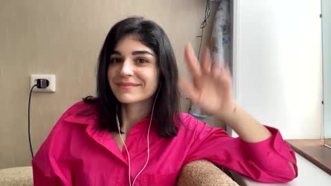 May online show from January 15, 2026, 5:56 am