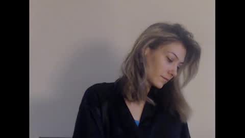 Deelightfull online show from December 13, 2024, 8:51 am