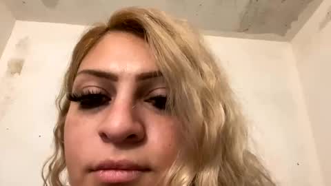 Camila Palacios online show from January 17, 2025, 7:08 am