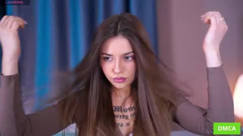 Eva online show from December 4, 2025, 8:01 am