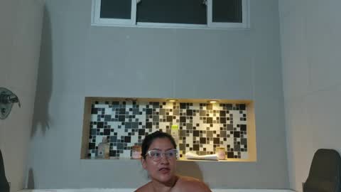 Andre  online show from May 14, 2026, 5:25 am