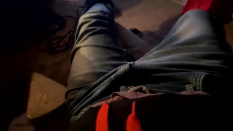 deezenutz64 online show from October 26, 2025, 7:03 am