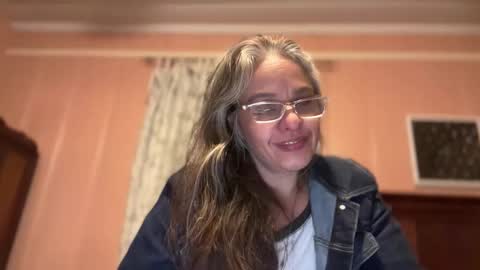 Tori online show from March 26, 2026, 6:52 am