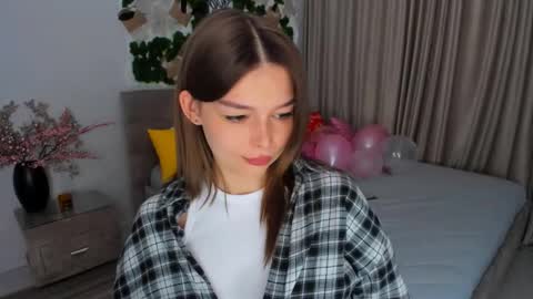 DegreeOfSincerity online show from February 15, 2025, 4:25 am