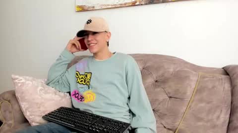 DEIVY online show from March 12, 2025, 3:35 am