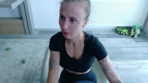 Di online show from July 15, 2026, 9:03 am