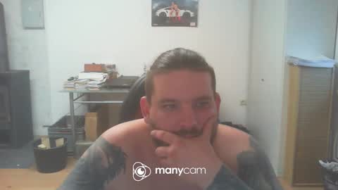 Snapshot of deinspielzeug87 chatting on January 2, 2025, 12:13 pm deinspielzeug87 online show from January 2, 2025, 12:13 pm