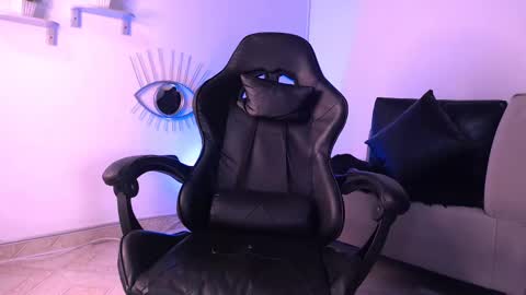  DEIVY  online show from February 27, 2025, 3:25 am