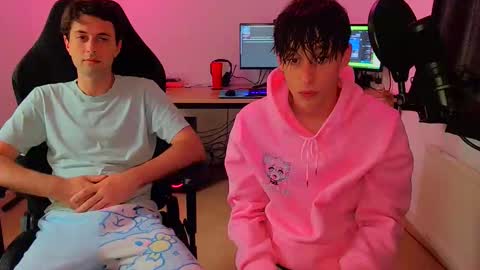 maniaUwU online show from May 29, 2026, 5:44 pm